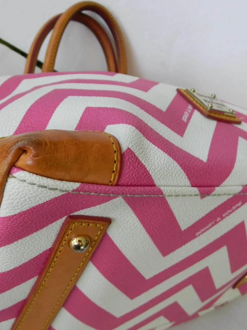 DOONEY & BOURKE PINK/WHITE CHEVRON COATED CANVAS/LEATHER SATCHEL